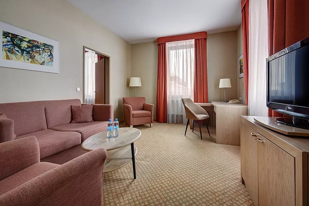 هتل هالیدی این لسنایا مسکو